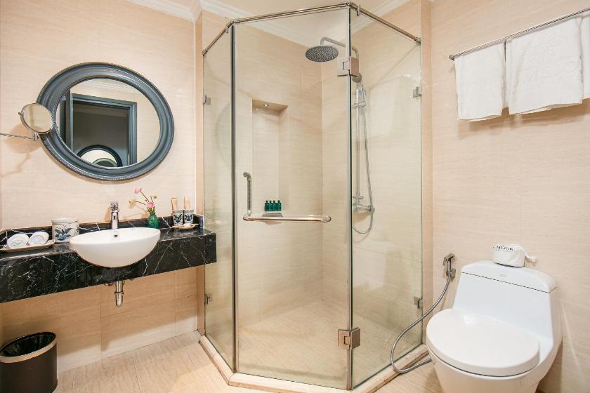 Phòng Deluxe Giường Đôi (Cửa Sổ Bên Trong) Phòng Deluxe Giường Đôi (Cửa Sổ Bên Trong)