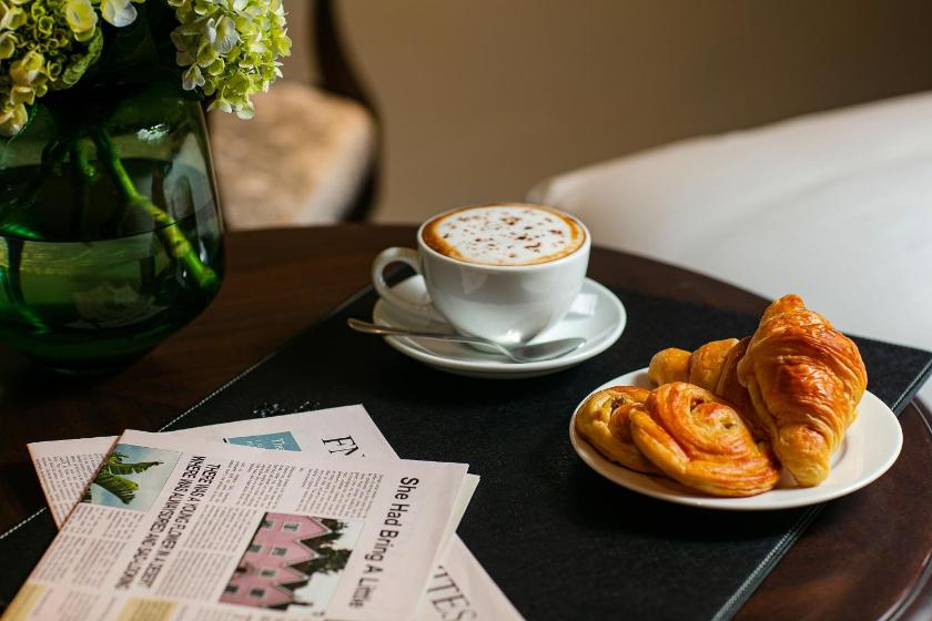 Phòng Deluxe Giường Đôi (Cửa Sổ Bên Trong) Phòng Deluxe Giường Đôi (Cửa Sổ Bên Trong)