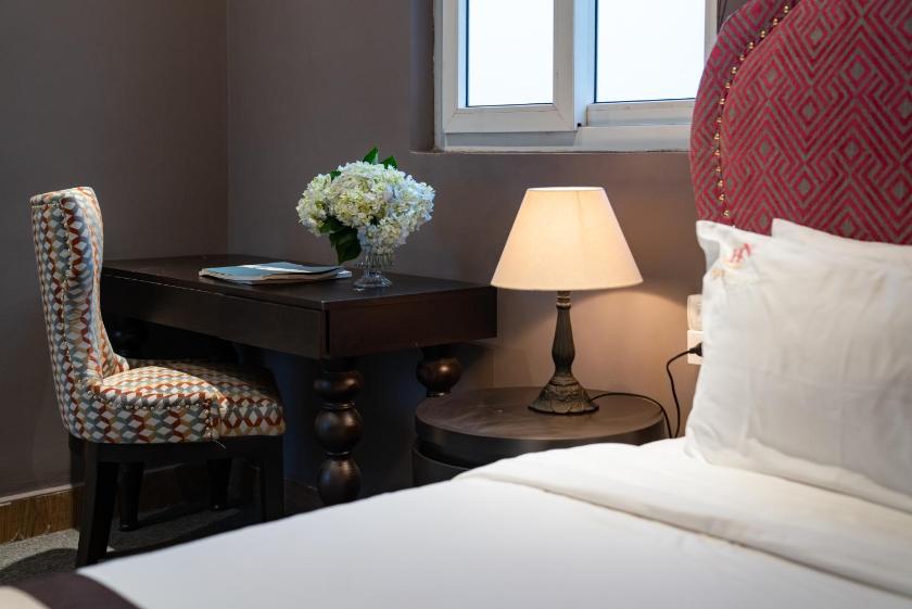 Suite Nhìn Ra Thành Phố