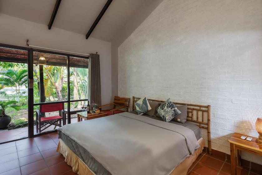 Bungalow Deluxe Nhìn Ra Khu Vườn