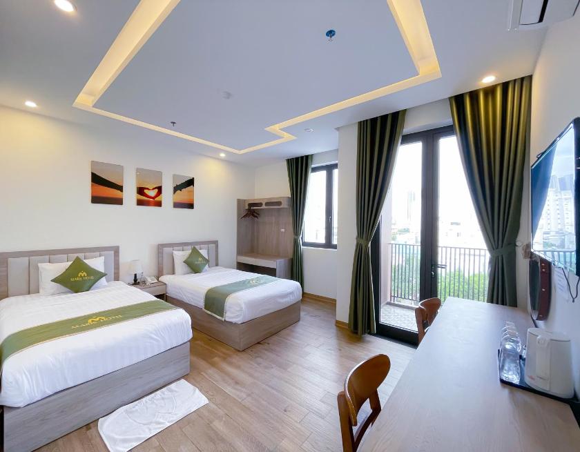 Phòng Deluxe Giường Đôi/2 Giường Đơn Có Ban Công