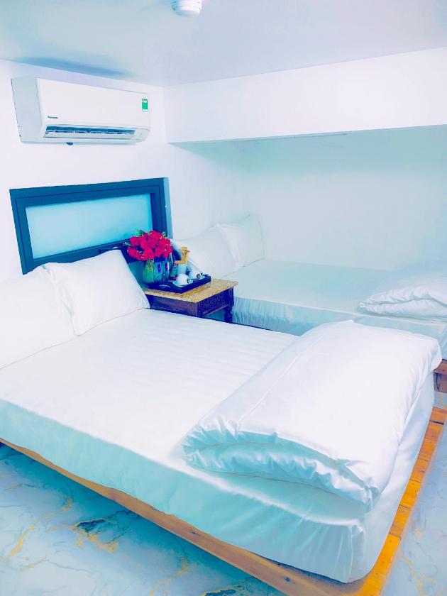 Phòng 2 Giường Đơn Có Phòng Tắm Chung