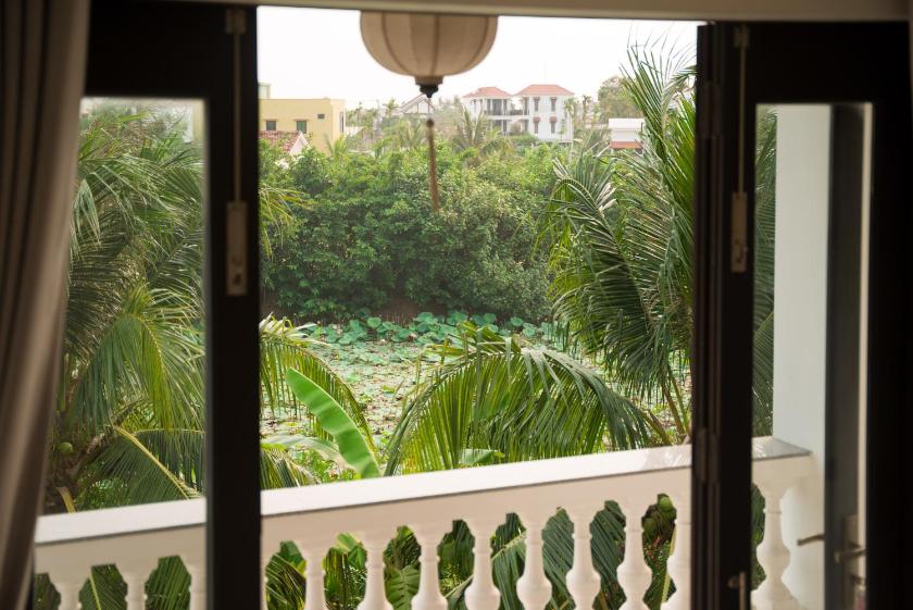 Phòng Deluxe Giường Đôi Có Ban Công Phòng Deluxe Giường Đôi Có Ban Công