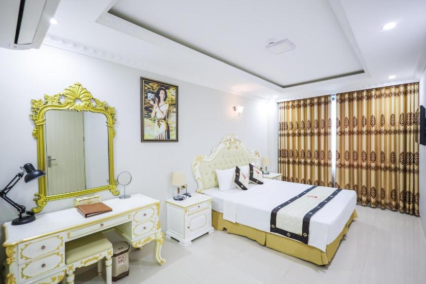 Suite Có Giường Cỡ King Và Bồn Tắm Spa