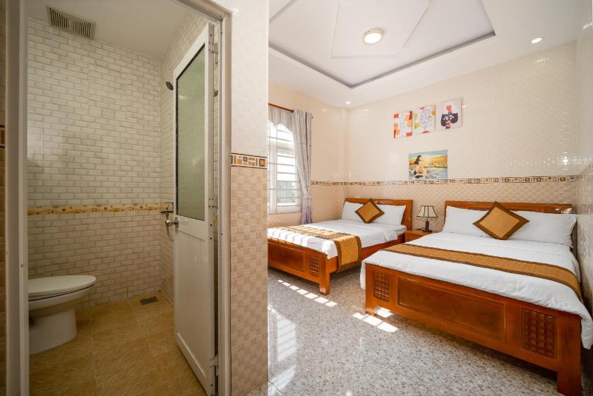 Phòng Tiêu Chuẩn 4 Người