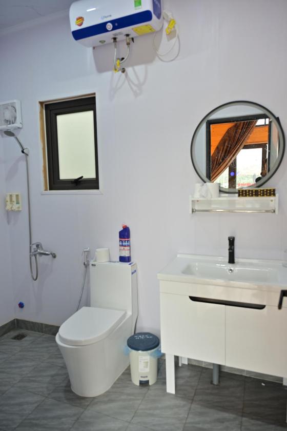 Phòng Giường Đôi Nhìn Ra Vườn