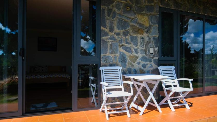 Phòng 4 người nhìn ra vườn Phòng 4 người nhìn ra vườn