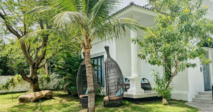 Biệt Thự Renaissance Nhìn Ra Vườn Biệt Thự Renaissance Nhìn Ra Vườn