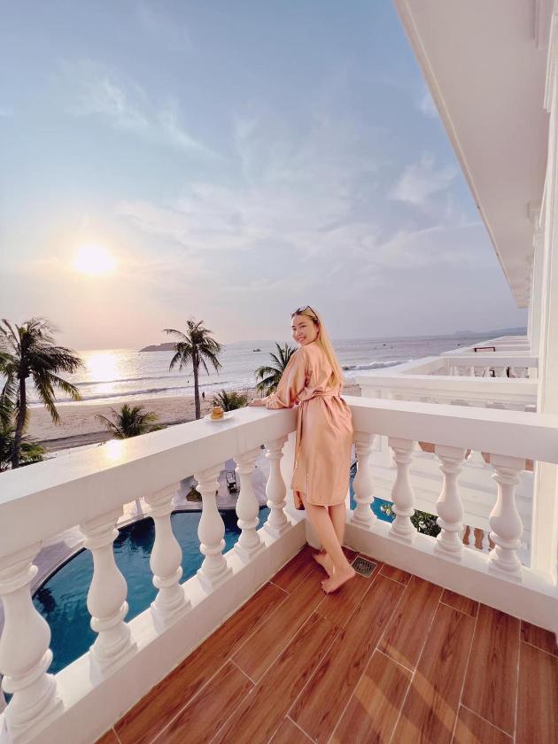 Phòng Grand Deluxe Giường Đôi Nhìn Ra Biển Phòng Grand Deluxe Giường Đôi Nhìn Ra Biển