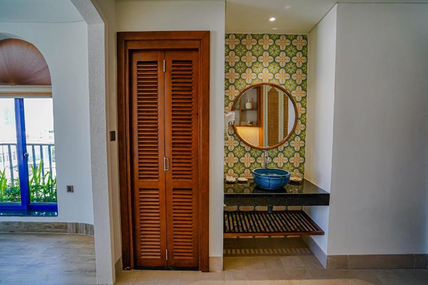 Studio Deluxe Có Giường Cỡ King