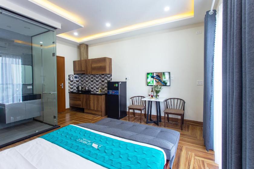 Studio Có Ban Công