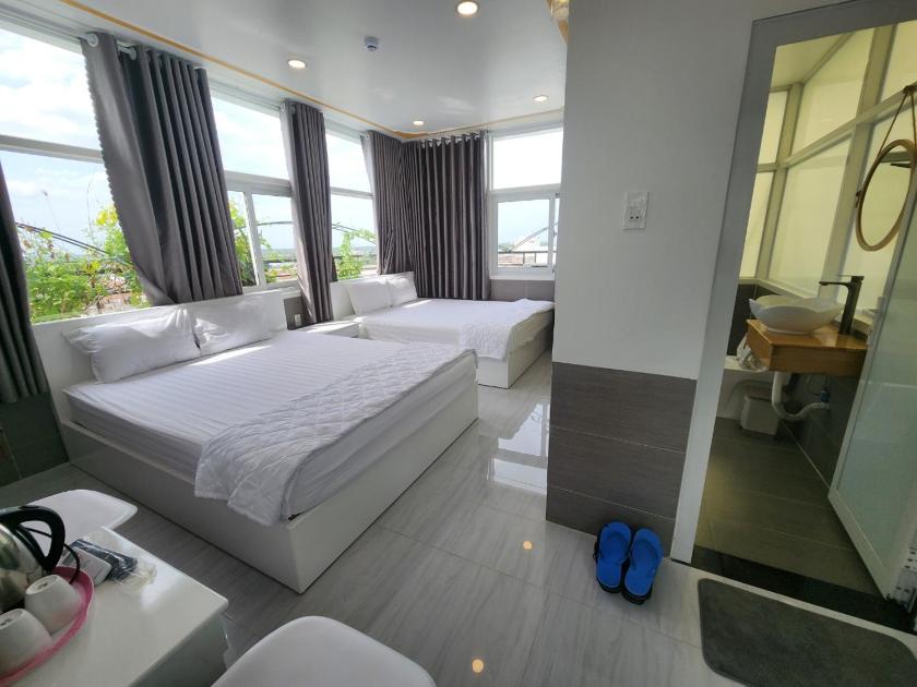 Phòng Có 2 Giường Cỡ King