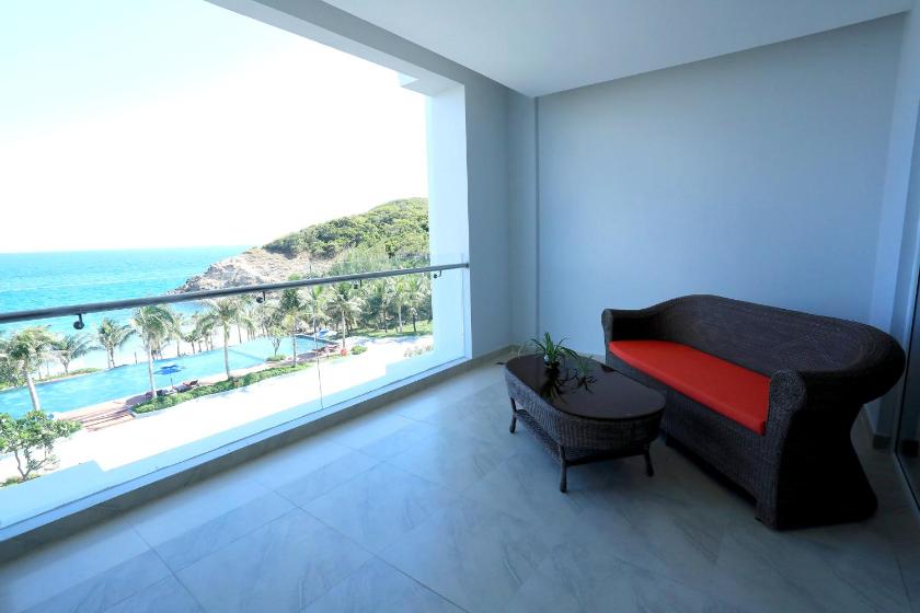 Phòng Giường Đôi Nhìn Ra Biển Phòng Giường Đôi Nhìn Ra Biển