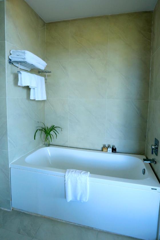 Suite Deluxe Suite Deluxe