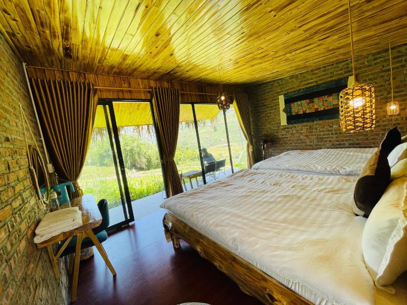 Phòng Tiêu Chuẩn 2 Giường Đơn Hướng Núi Phòng Tiêu Chuẩn 2 Giường Đơn Hướng Núi