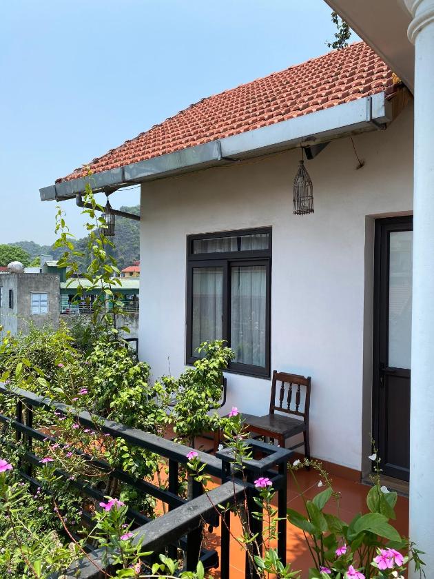 Phòng Giường Đôi Nhìn Ra Núi Phòng Giường Đôi Nhìn Ra Núi