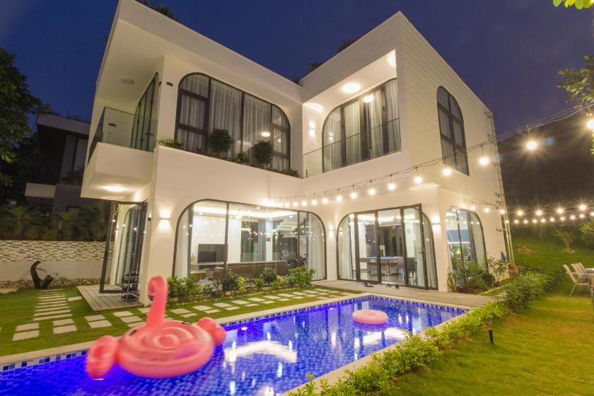 Biệt Thự 3 Phòng Ngủ