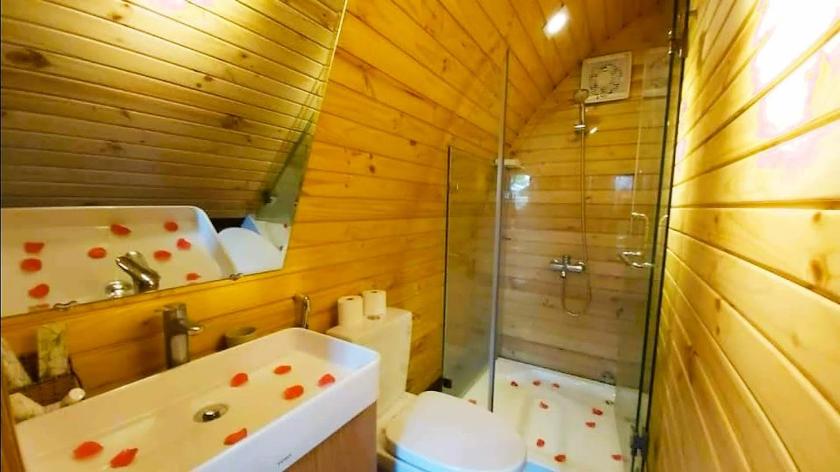 Bungalow Deluxe Nhìn Ra Khu Vườn