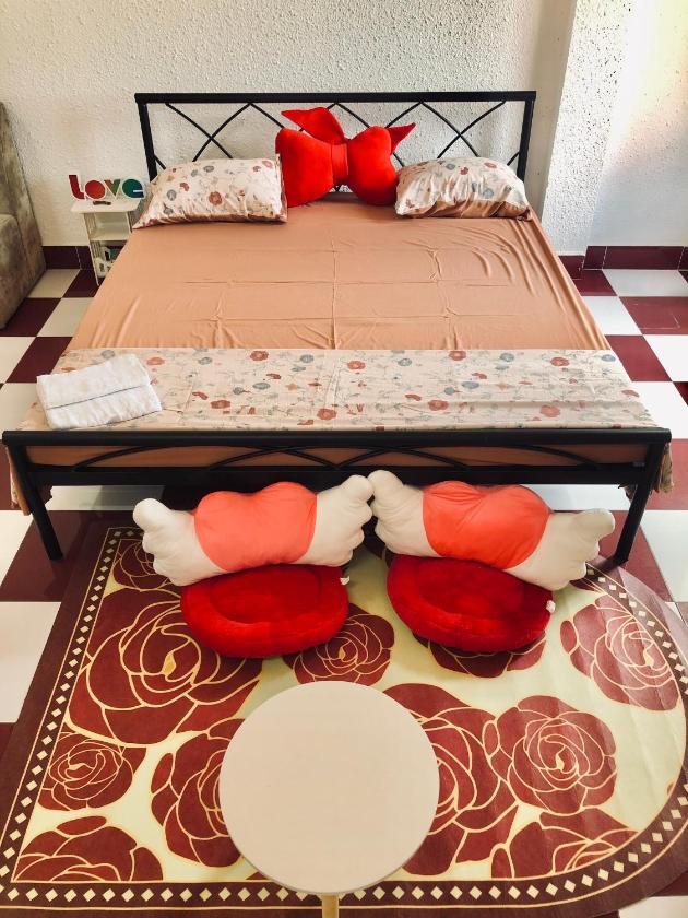 Phòng Giường Đôi Hạng Tiết Kiệm