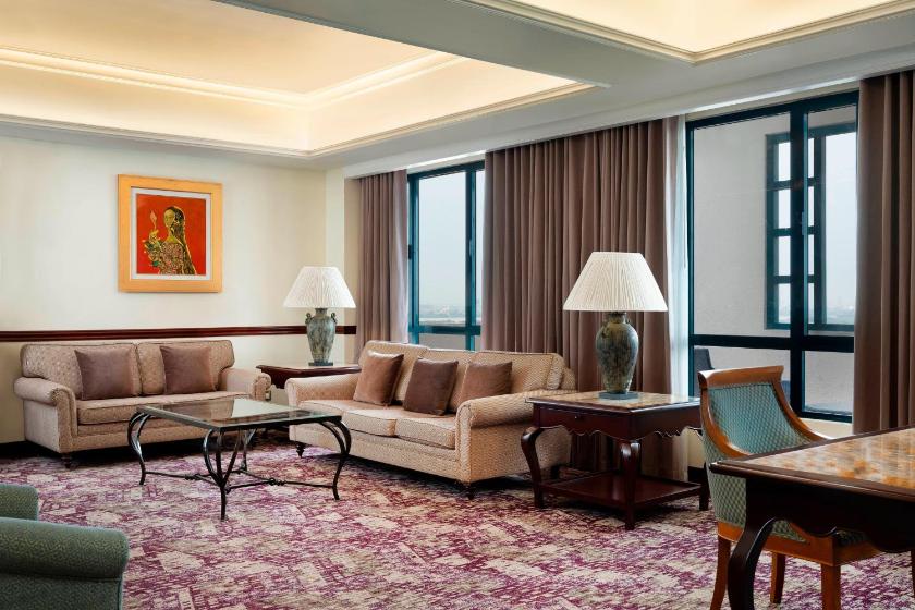 Suite Ambassador, tầng Club, Suite 1 Phòng Ngủ, 1 Giường King