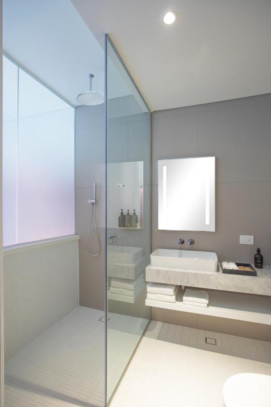 Phòng Gia Đình Signature Wink Nhìn Ra Thành Phố