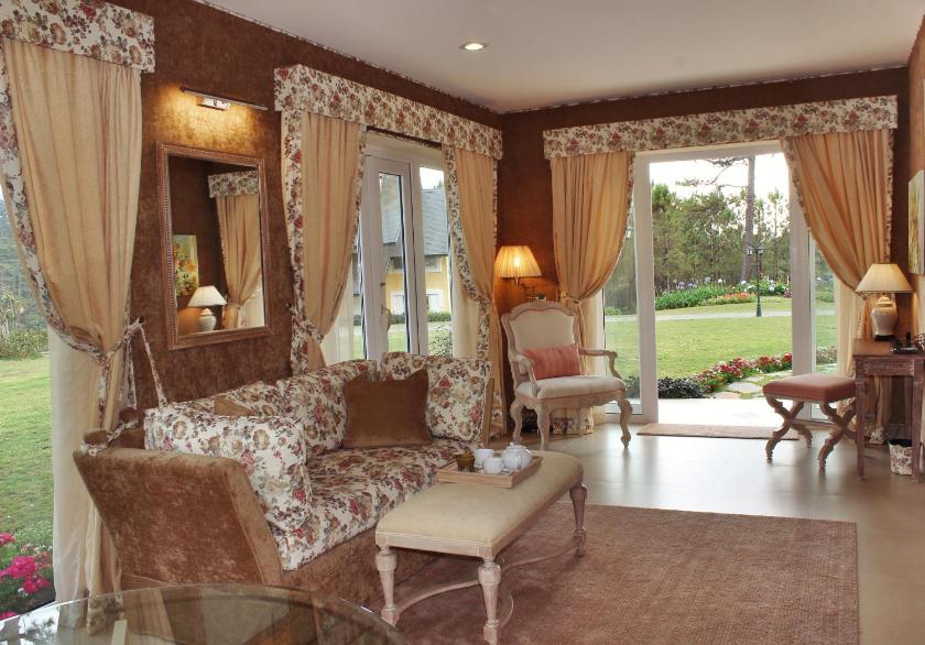 Suite Deluxe Suite Deluxe