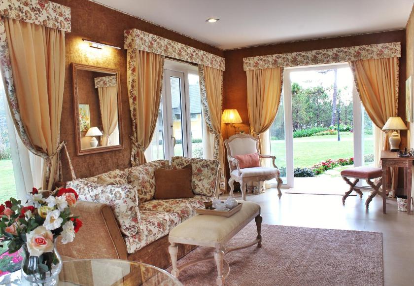 Suite Deluxe Suite Deluxe