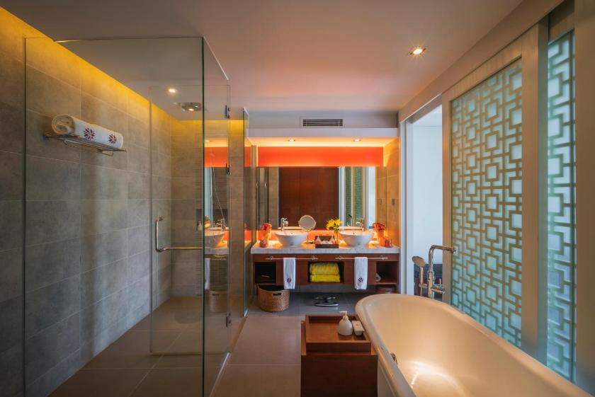 Suite 1 Phòng Ngủ Có Hồ Bơi Riêng Nhìn Ra Biển