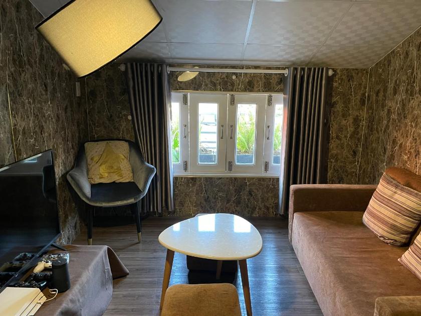 Phòng Gia Đình Có Ban Công Phòng Gia Đình Có Ban Công