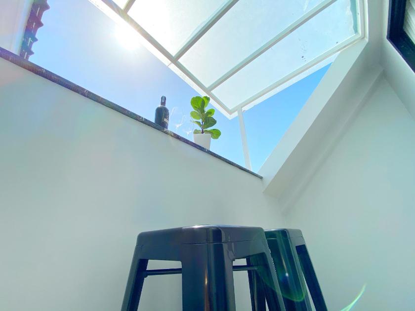 Phòng Deluxe Giường Đôi Có Ban Công