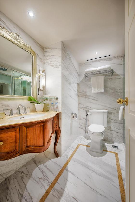 Phòng Deluxe Đôi - Sketch 1 Giường cỡ King