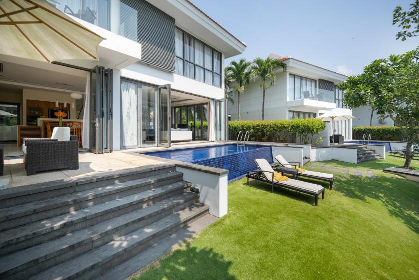 Biệt Thự Có Hồ Bơi Riêng Biệt Thự Có Hồ Bơi Riêng