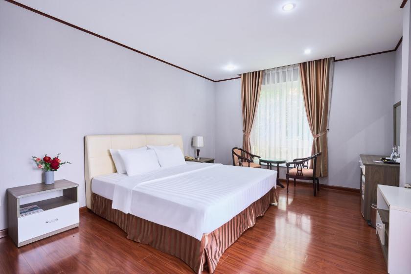 Suite Nhìn Ra Vườn Suite Nhìn Ra Vườn