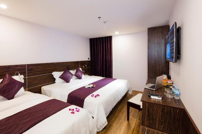 Phòng cho 3 người có Ban Công