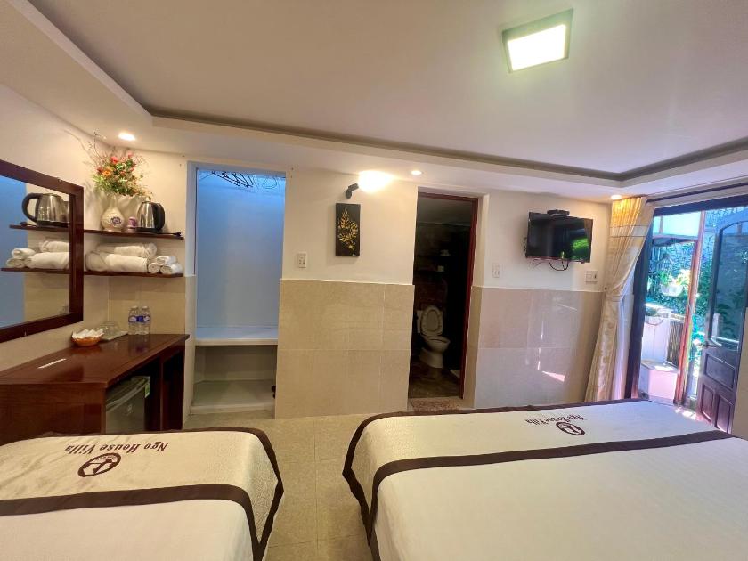 Phòng 3 Người Nhìn Ra Hồ Bơi Phòng 3 Người Nhìn Ra Hồ Bơi