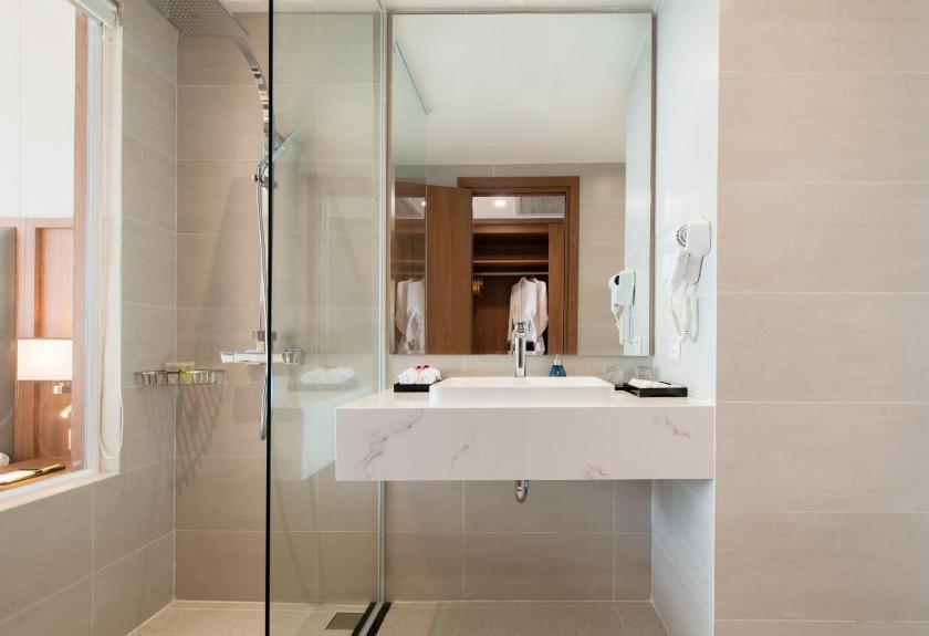 Phòng Deluxe có Giường Đôi và Tầm nhìn ra Đại dương Phòng Deluxe có Giường Đôi và Tầm nhìn ra Đại dương