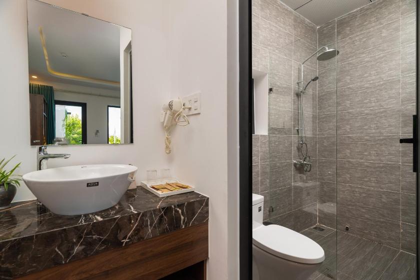 Phòng Giường Đôi Nhìn Ra Hồ Bơi Phòng Giường Đôi Nhìn Ra Hồ Bơi