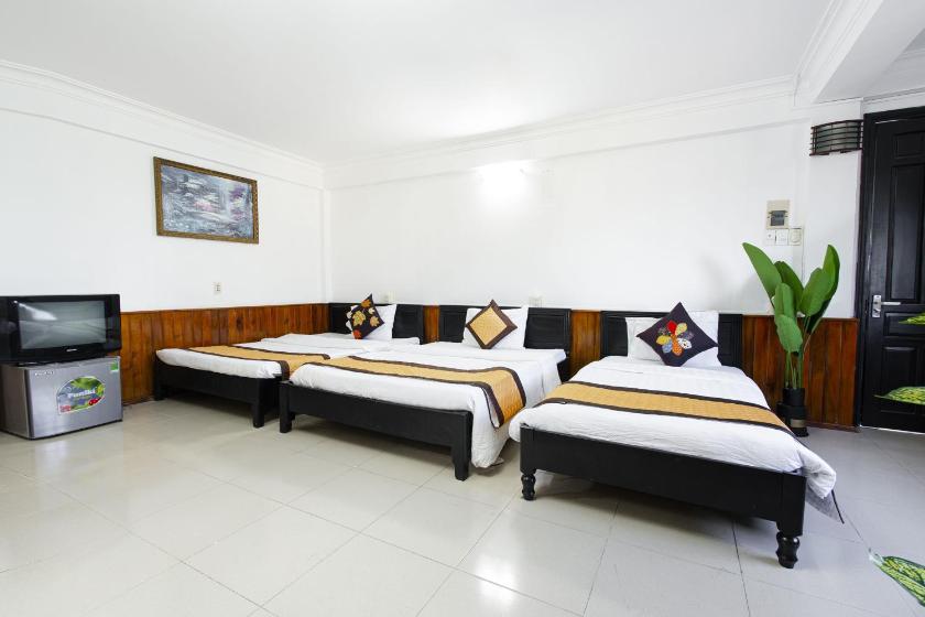 Phòng Ngủ Tập Thể Cho Cả Nam Và Nữ Phòng Ngủ Tập Thể Cho Cả Nam Và Nữ