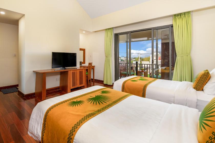 Phòng 2 giường đơn có ban công Phòng 2 giường đơn có ban công