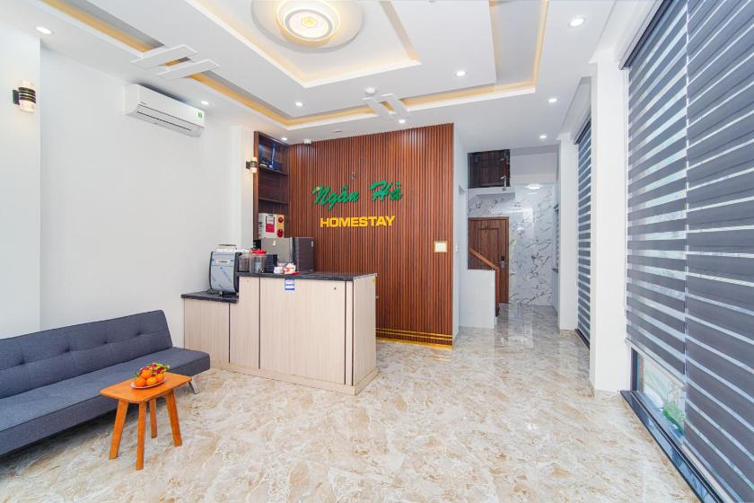 Phòng 4 Người Có Ban Công