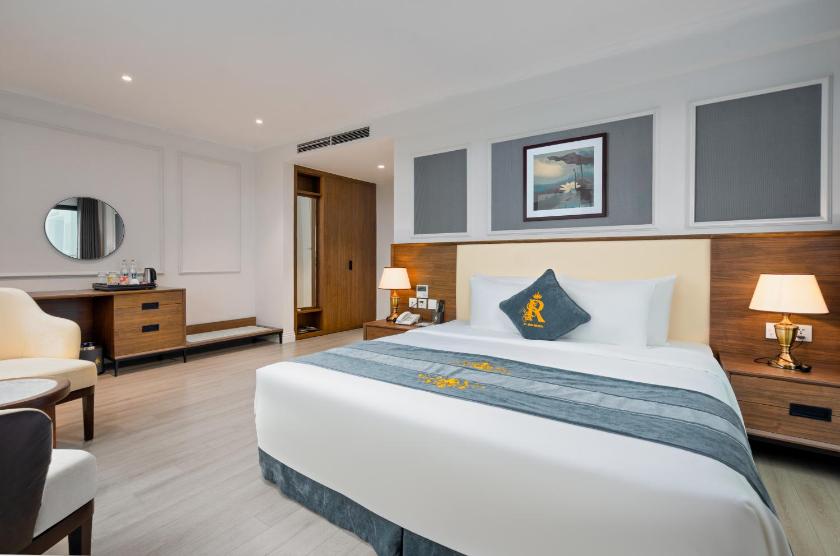 Phòng Có Giường Cỡ King Phòng Có Giường Cỡ King