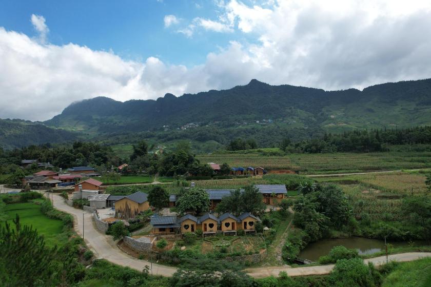 Bungalow Nhìn ra vườn