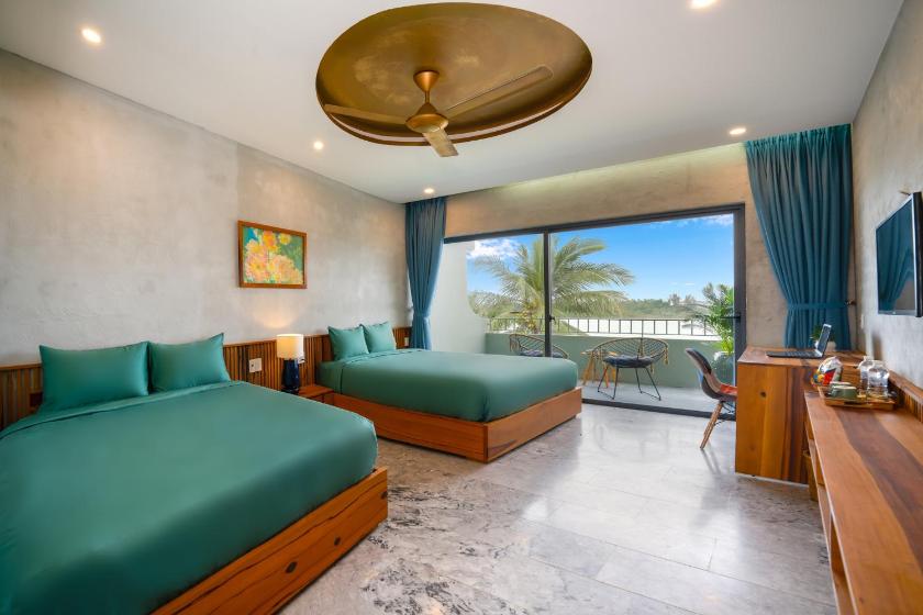 Suite Gia Đình Có Ban Công