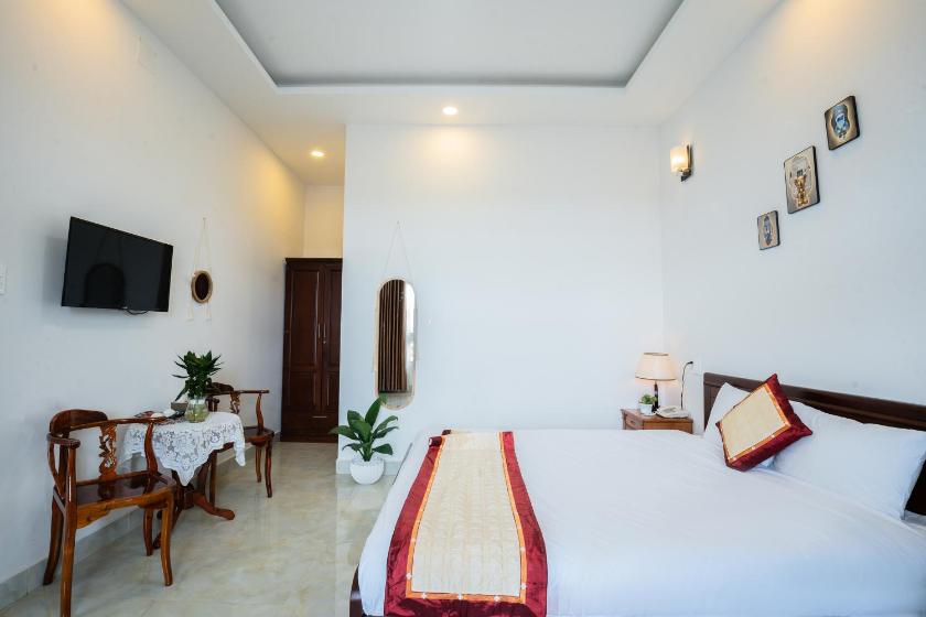 Phòng Giường Đôi Nhìn Ra Núi Phòng Giường Đôi Nhìn Ra Núi