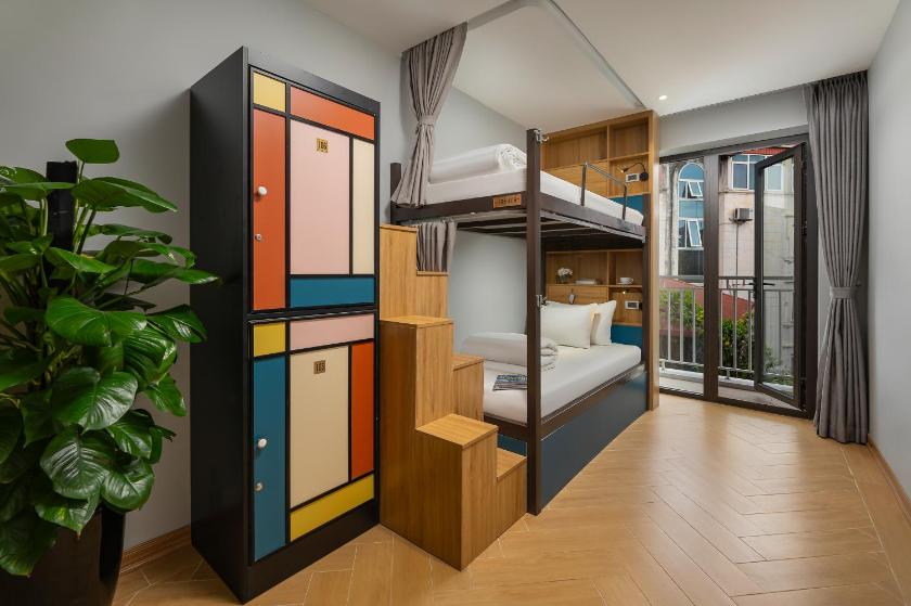 Giường Trong Phòng Ngủ Tập Thể Nữ 6 Giường