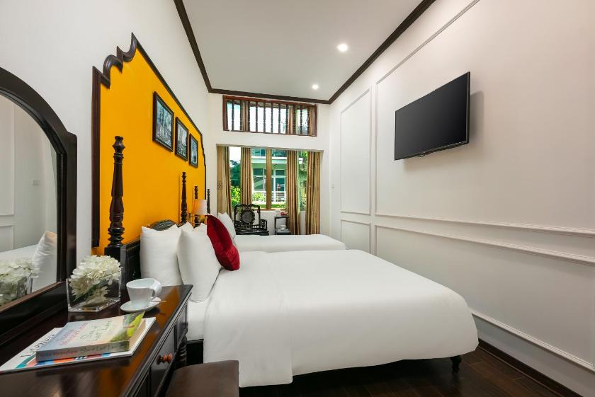 Suite Gia Đình
