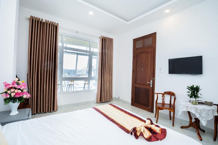 Phòng Giường Đôi Nhìn Ra Núi Phòng Giường Đôi Nhìn Ra Núi