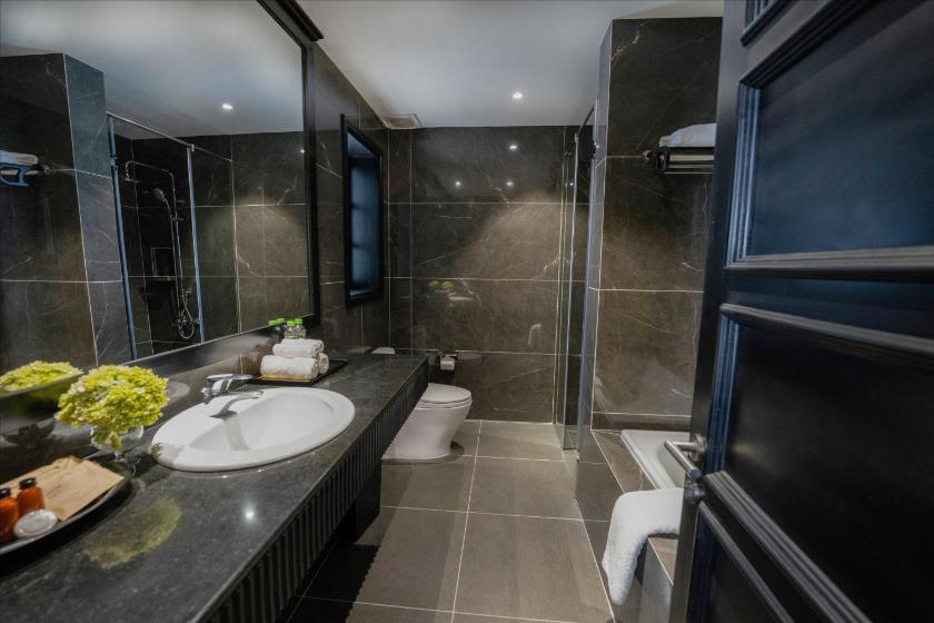 Suite Có Giường Cỡ King Nhìn Ra Biển Suite Có Giường Cỡ King Nhìn Ra Biển