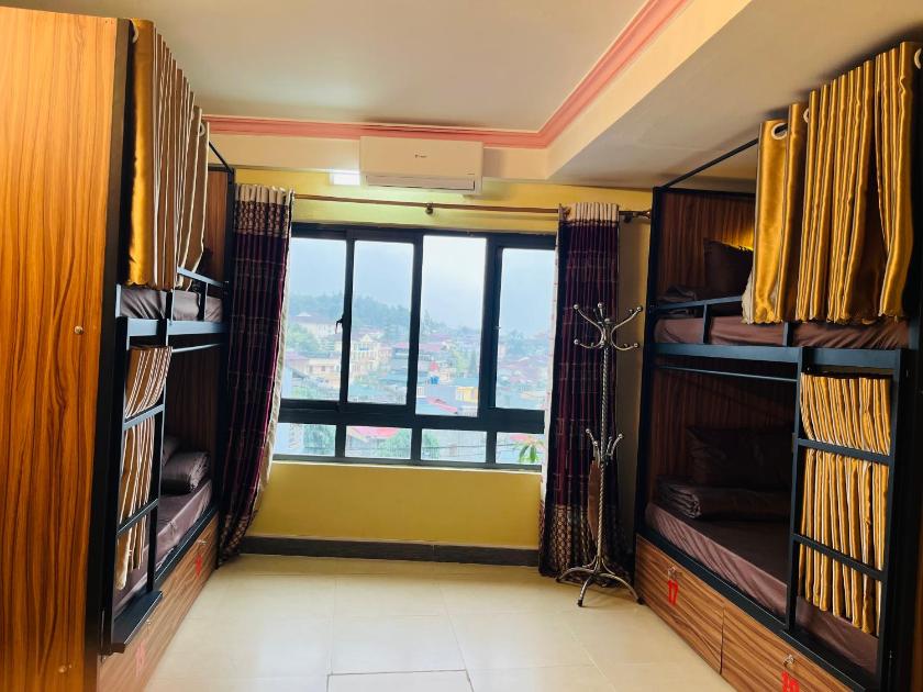 Giường Trong Phòng Ngủ Tập Thể 10 Giường Cho Cả Nam Lẫn Nữ Giường Trong Phòng Ngủ Tập Thể 10 Giường Cho Cả Nam Lẫn Nữ