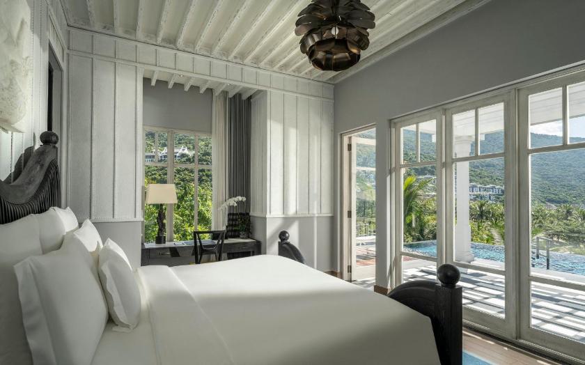 Biệt Thự 3 Phòng Ngủ Nhìn Ra Vịnh Bãi Bắc